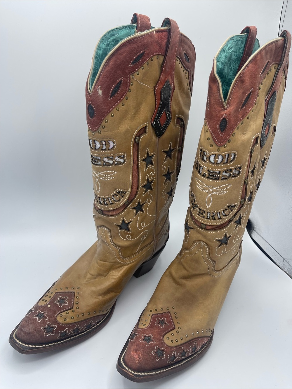 New Corral God Bless America Tan Western Boots with Star Details